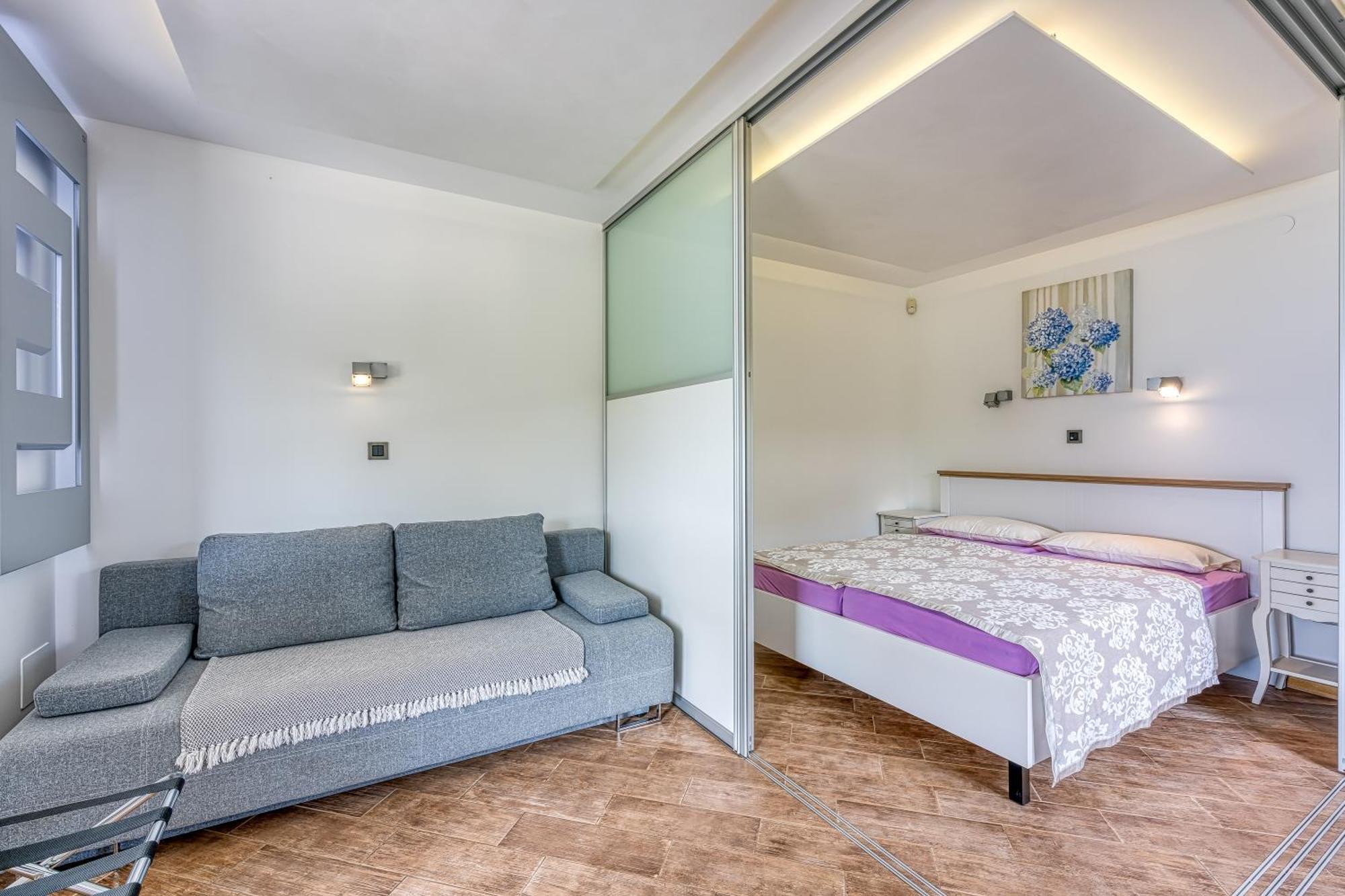 Debeli Rtic Apartments Ankaran Exterior foto