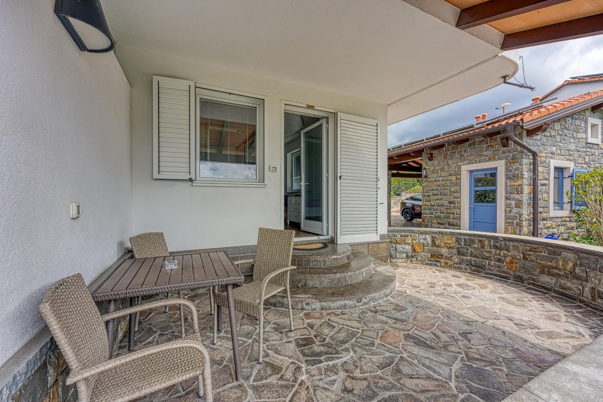 Debeli Rtic Apartments Ankaran Exterior foto
